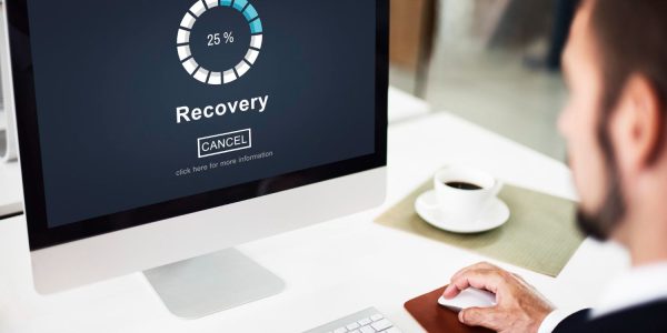 Engineer monitoring the CI Accelerator Add-on to automate recovery and optimize SAP Integration Suite operations.