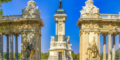Monument to Alfonso XII in Madrid representing Ley Crea y Crece regulation and digital invoicing compliance in Spain